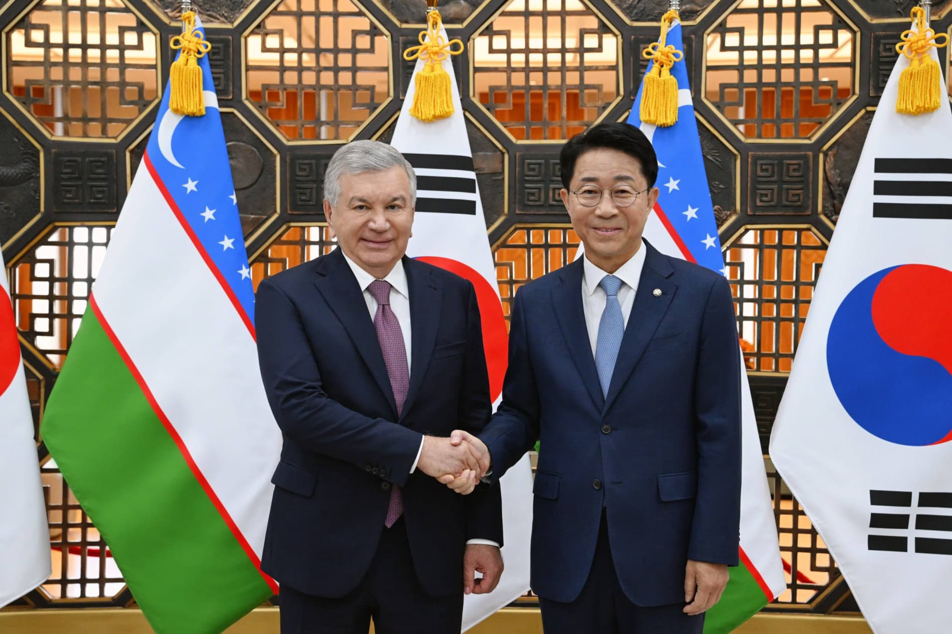 The President of the Republic of Uzbekistan met with the Speaker of the National Assembly of the Republic of Korea