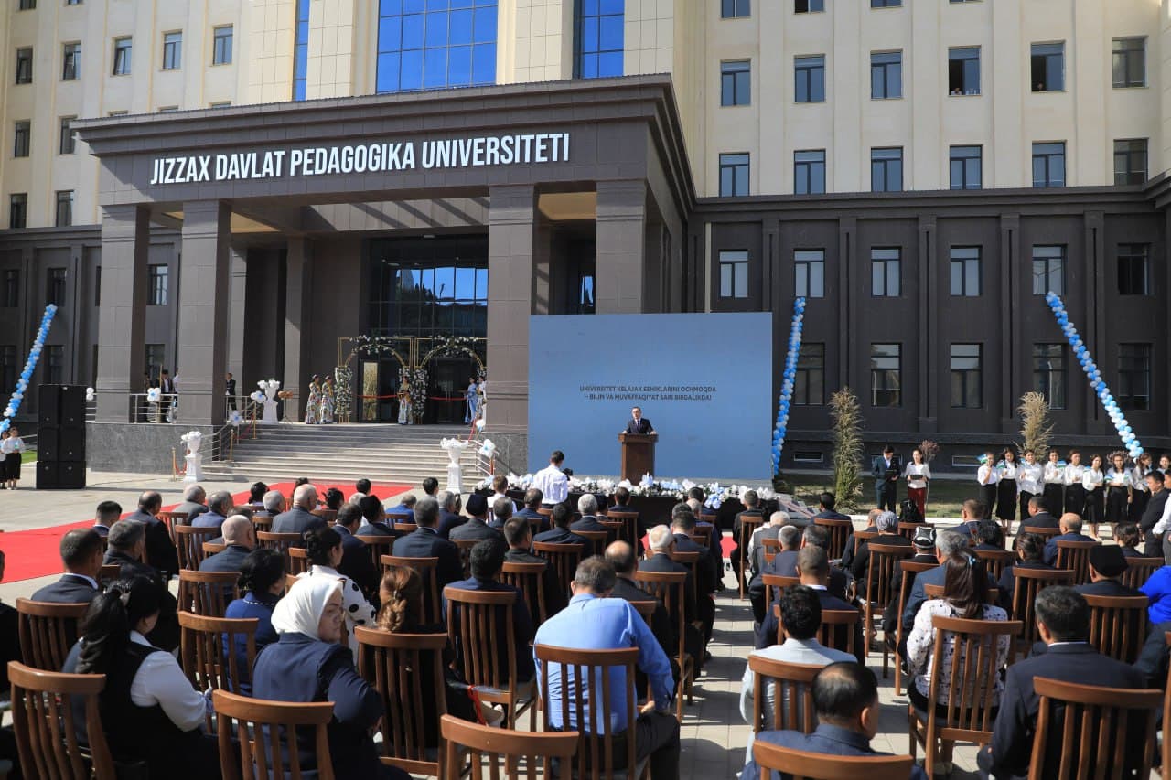 Jizzax shahrida 2500 o‘rinli o‘quv binosi foydalanishga topshirildi