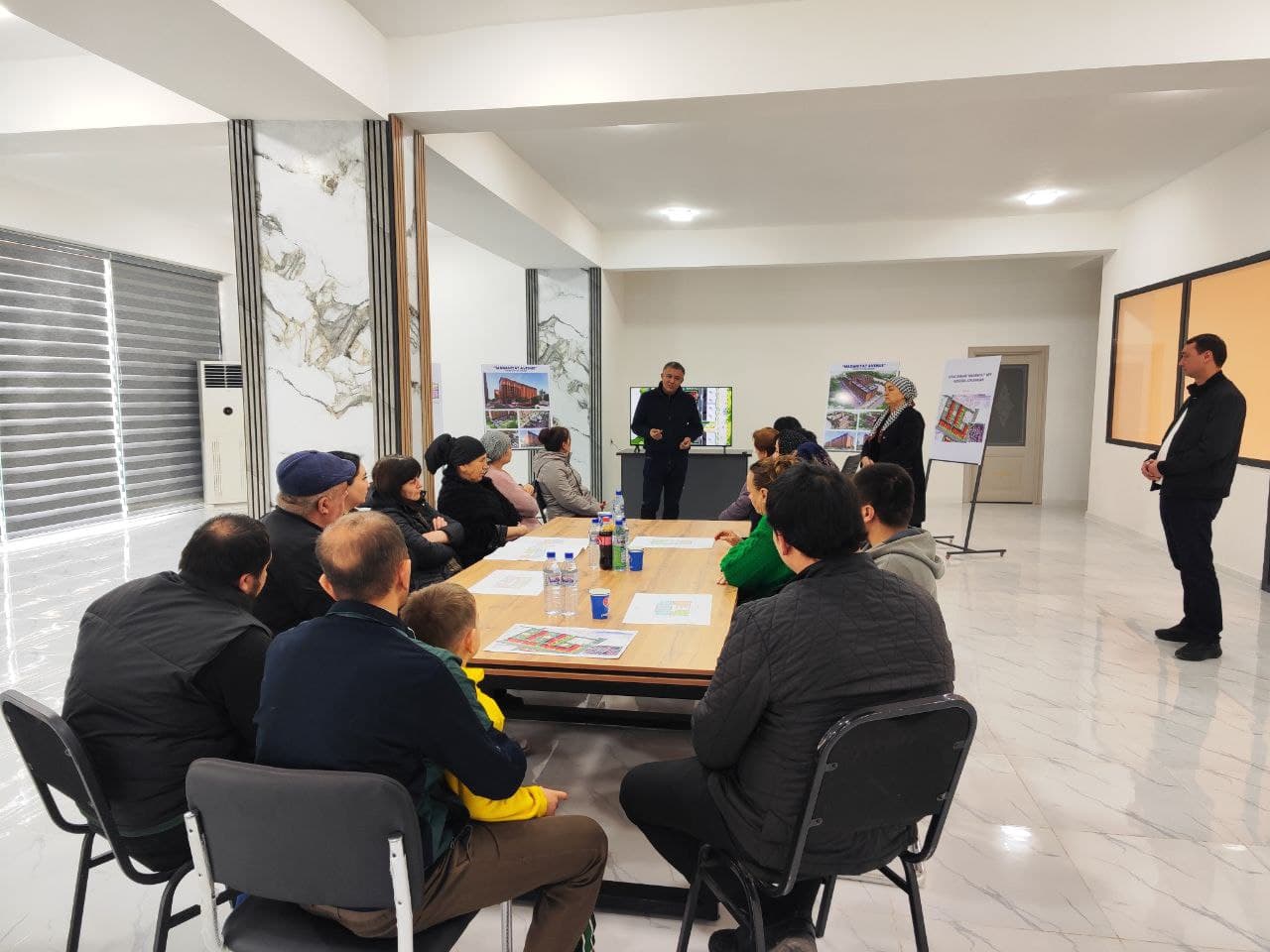 В махалле «Маданият» состоялась встреча по вопросам обновления жилищных условий