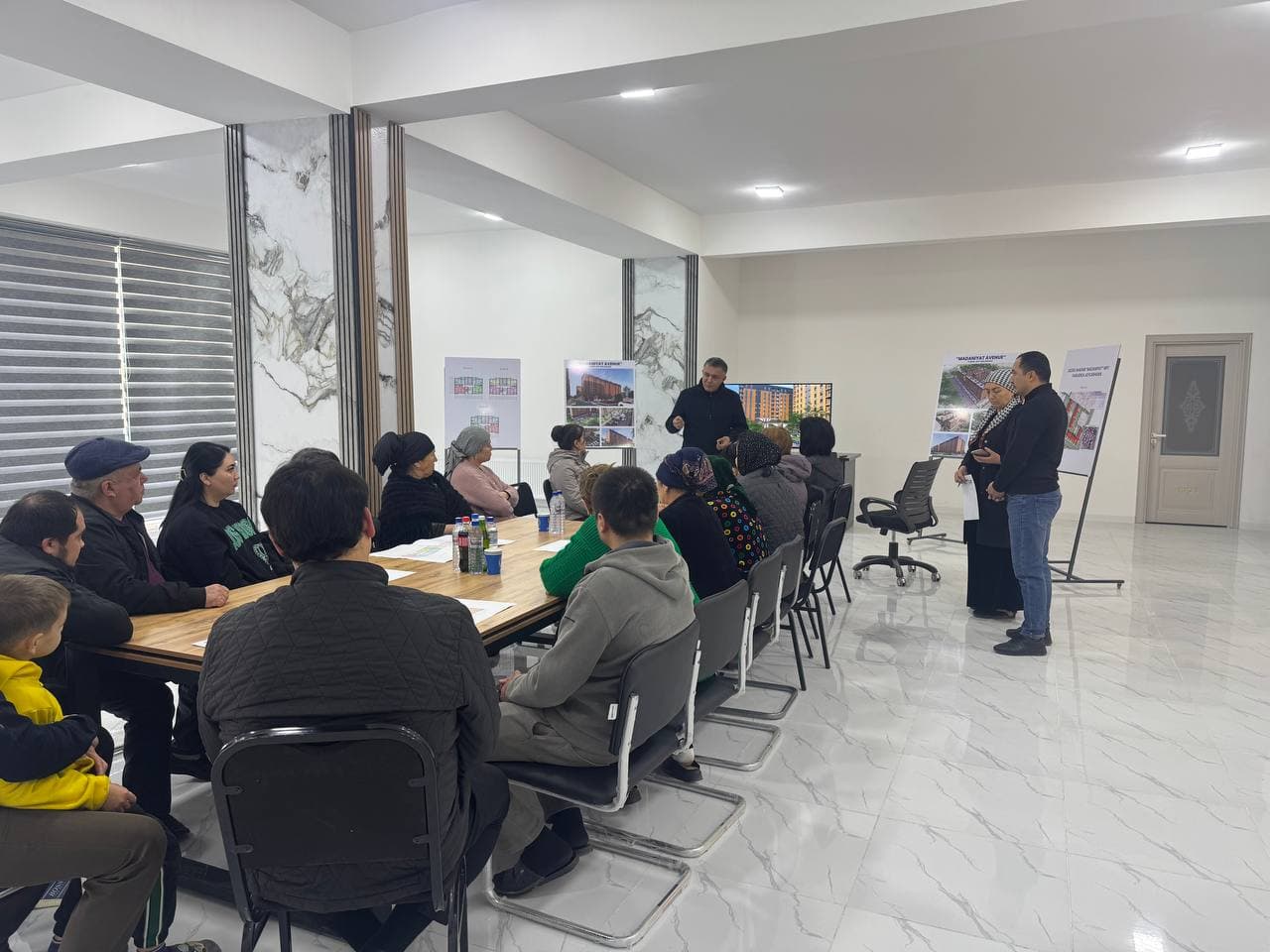 В махалле «Маданият» состоялась встреча по вопросам обновления жилищных условий