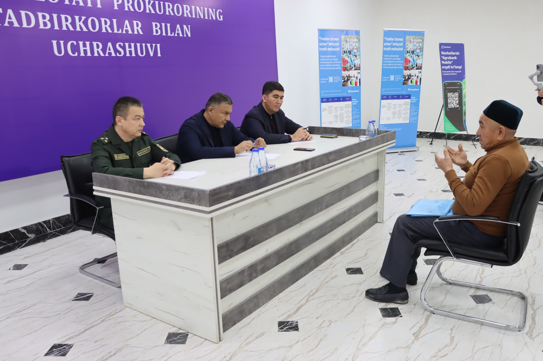 В Джиззаке состоялся открытый диалог с предпринимателями