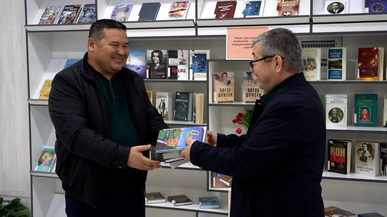 В области проведена духовно-просветительская акция «Читающий государственный служащий»