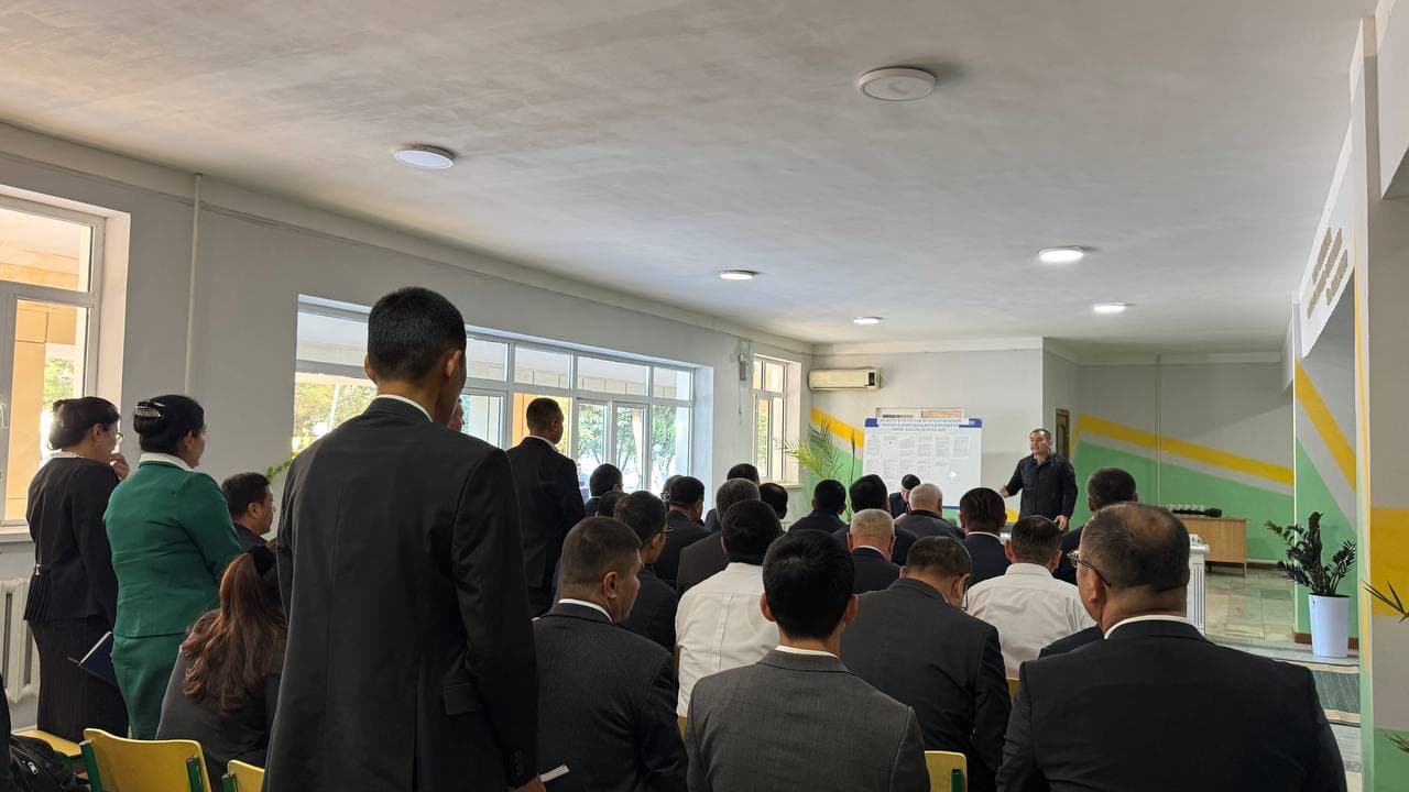 Sharof Rashidov tumanida yoshlar bilan ishlash tizimi samaradorligi o‘rganilmoqda