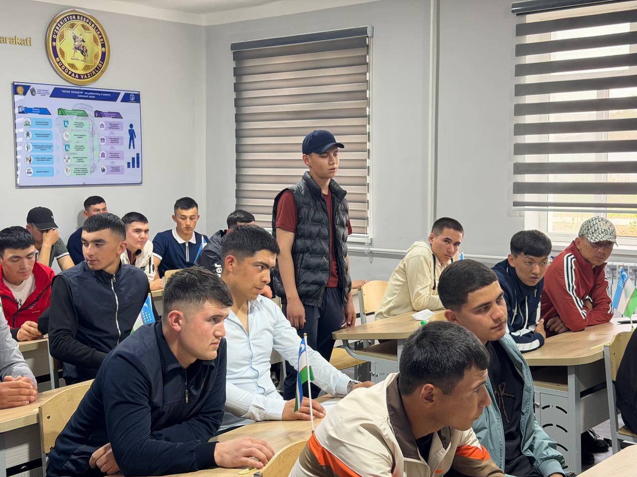 Состоялась встреча с молодыми людьми, вернувшимися с военной службы