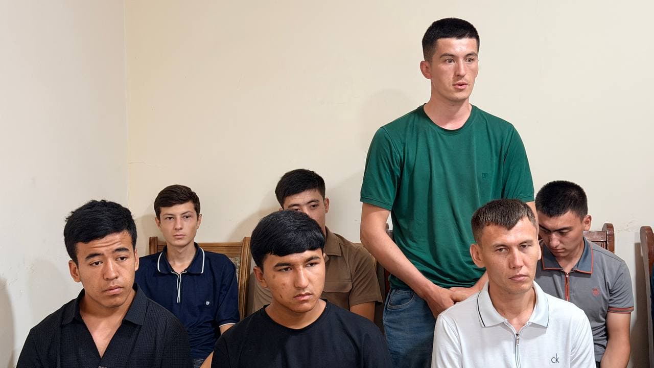 SHAROF RASHIDOV TUMANIDA YOSHLAR MASALALARI BO‘YICHA RESPUBLIKA ISHCHI GURUHINING SAYYOR QABULI O‘TKAZILDI