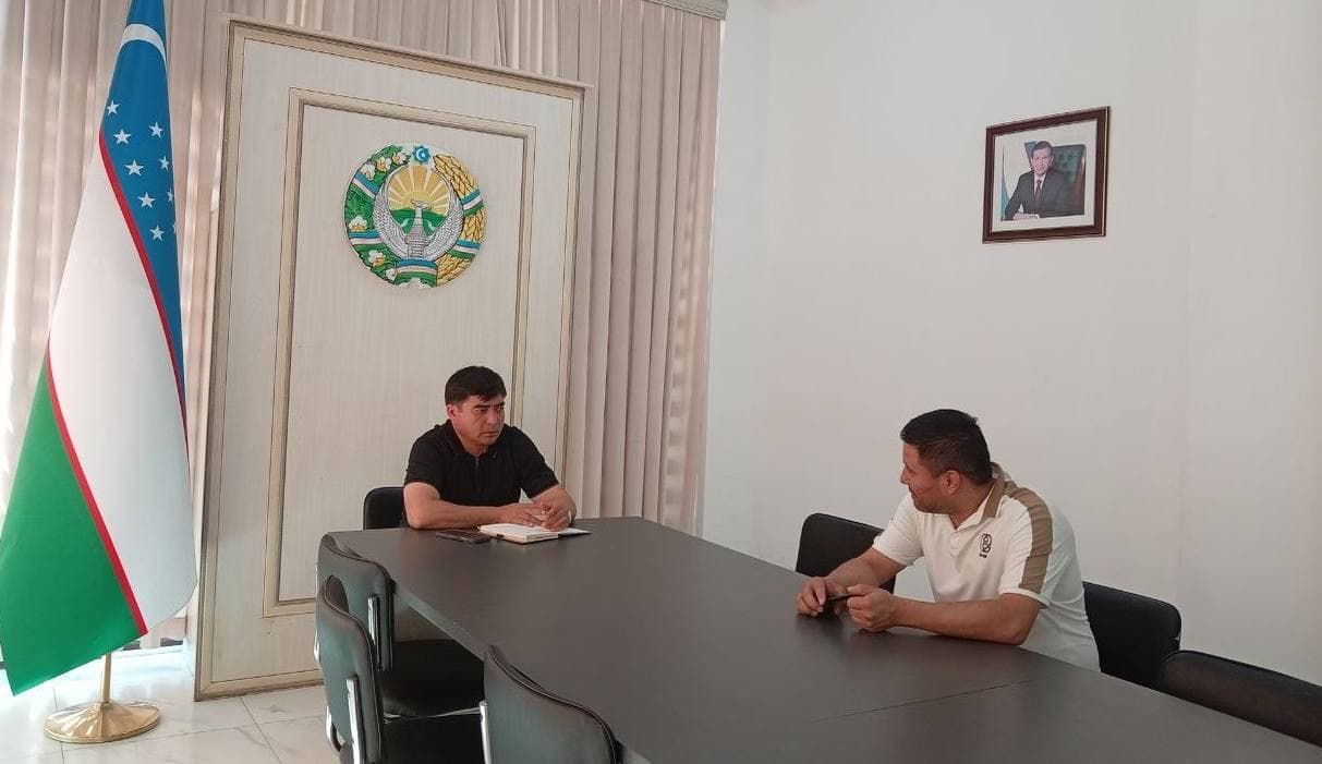 Sharof Rashidov tumanida fuqarolar qabuli o‘tkazilmoqda