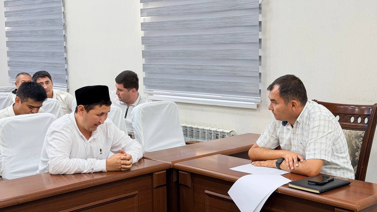 ШАРОФ РАШИДОВ ТУМАНИ ҲОКИМИНИНГ НАВБАТДАГИ ФУҚАРОЛАР ҚАБУЛИ ЎТКАЗИЛДИ
