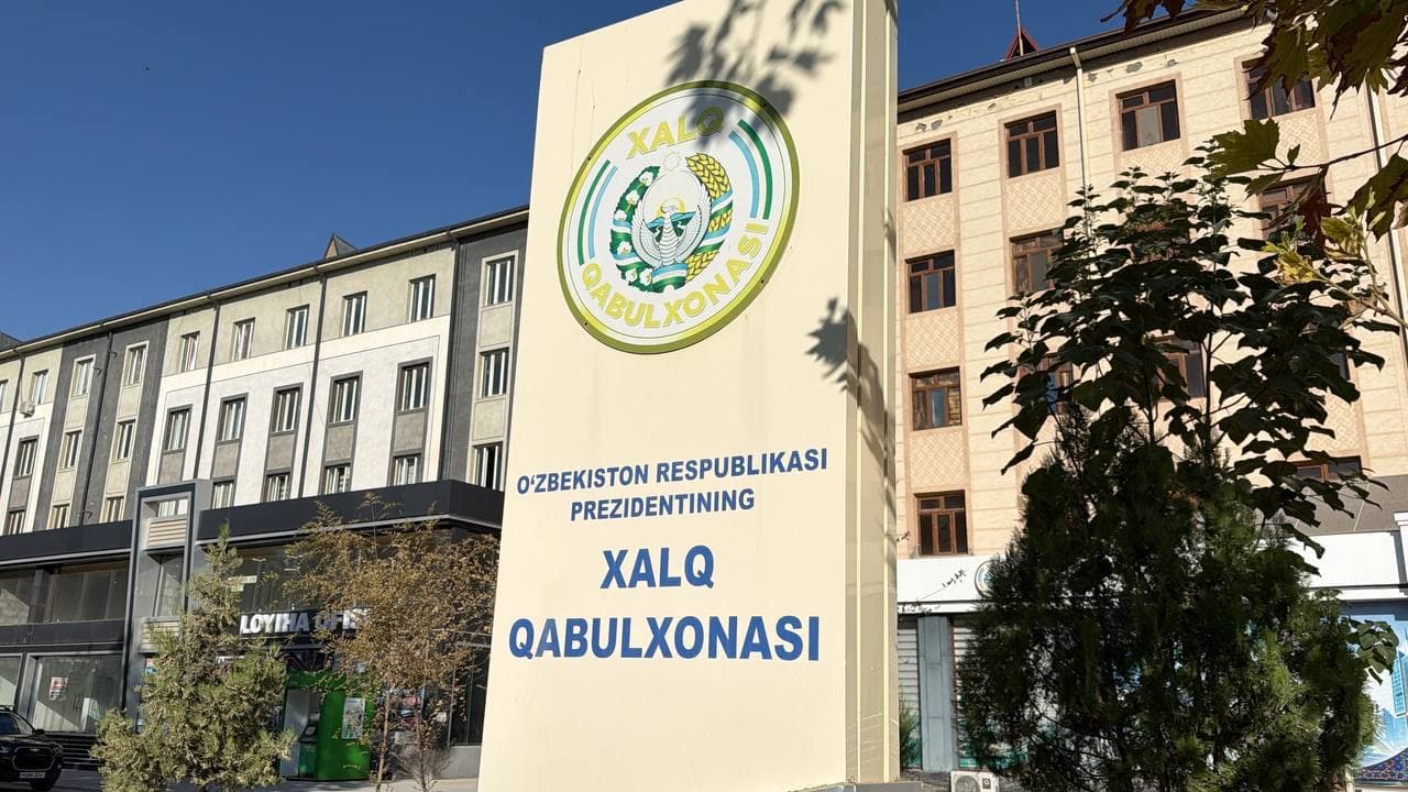 Sharof Rashidov tumani Xalq qabulxonasida tasdiqlangan reja-grafik asosida tuman hokimi, uning o‘rinbosarlari va vakillari tomonidan fuqarolar qabuli o‘tkazilmoqda