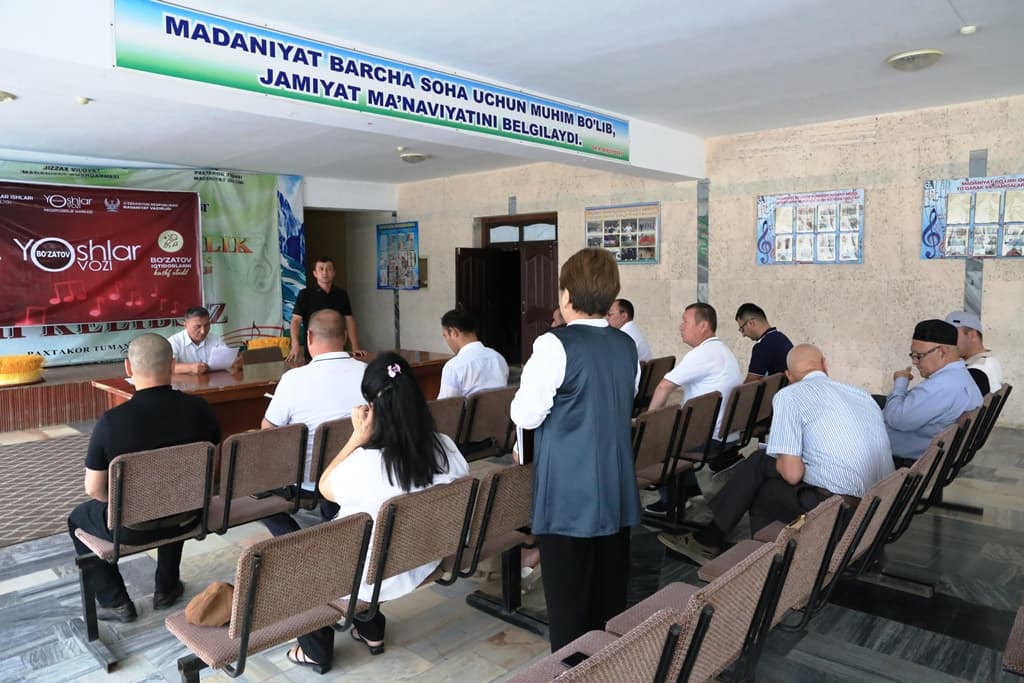 Paxtakor tumanida "Besh tashabbus" o‘yinlarini tashkil etish borasida olib borilayotgan ishlar yuzasidan ochiq muloqat