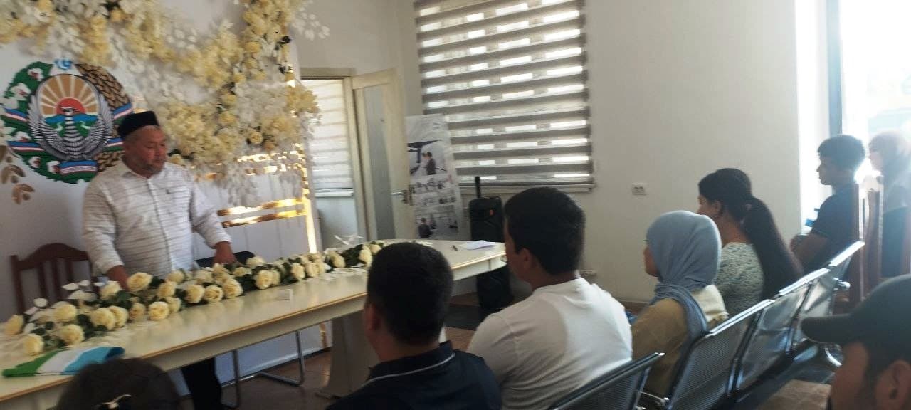 Paxtakorda Yoshlarni oilaviy hayotga tayyorlash" o‘quv seminar tashkil etildi