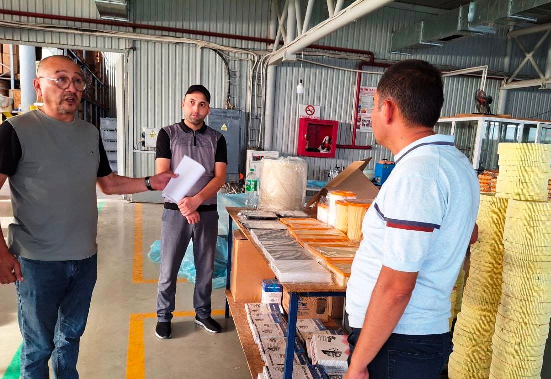 Paxtakor tumani hokimi "WORLD TRADING COMPANY" MCHJ QK faoliyati bilan tanishdi