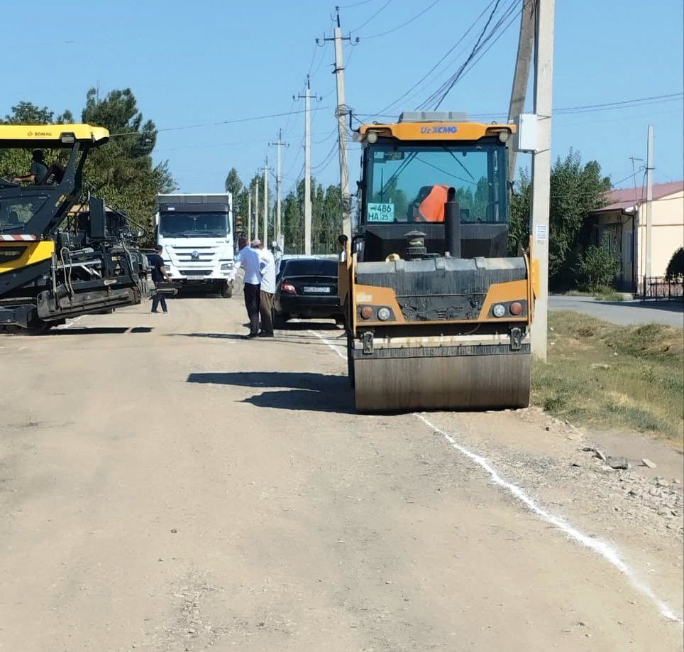 Paxtakor tumani Oqbuloq mahalla hududida yo'l infratuzilmasi yaxshilanmoqda