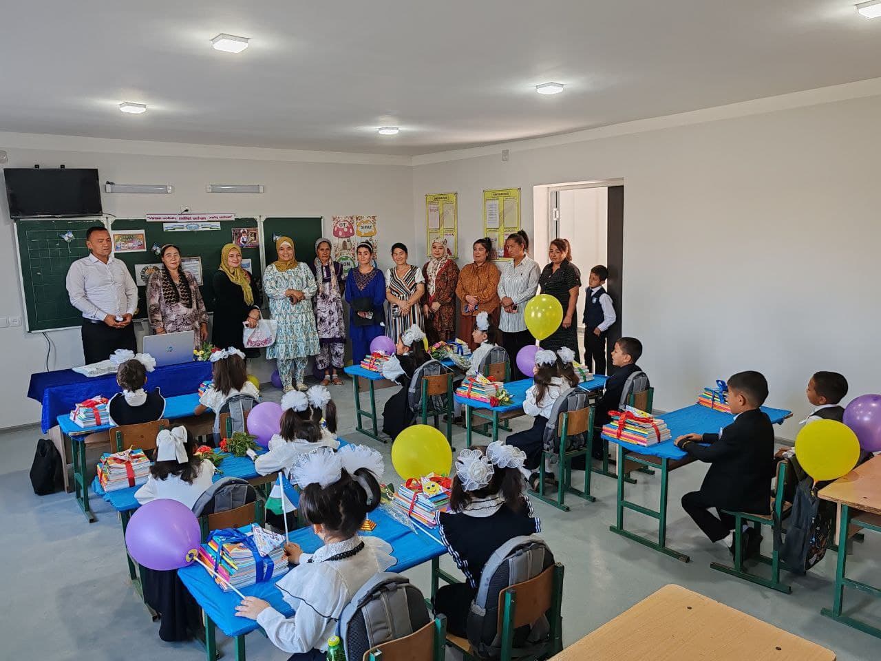 Paxtakor tumanidagi 15-sonli maktabda yangi o‘quv yilining boshlanishi munosabati bilan rekonstruksiya qilingan bino foydalanishga topshirildi