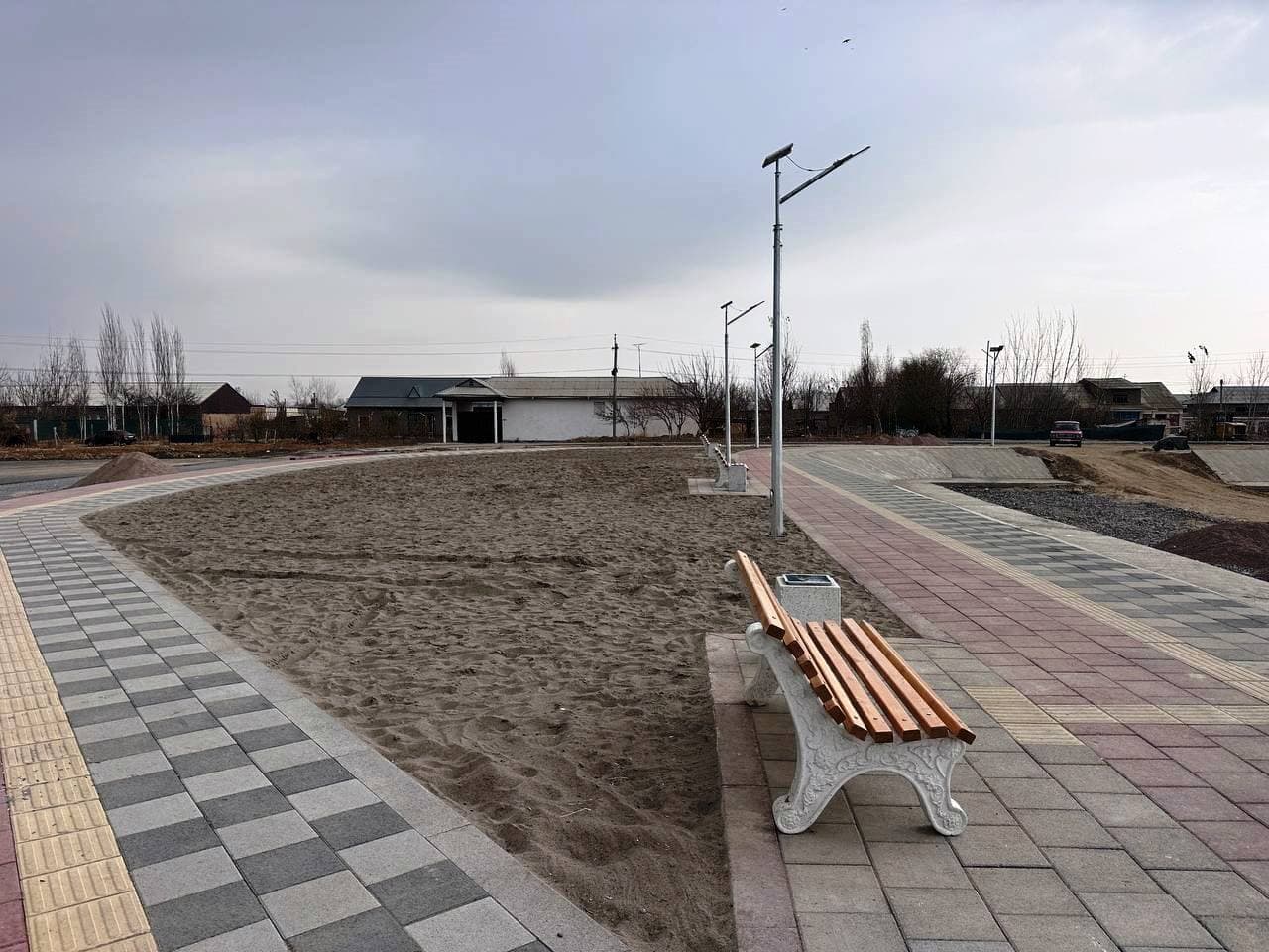 Oltinko‘l mahallasida yangi “Plyaj” dam olish maskani barpo etilmoqda