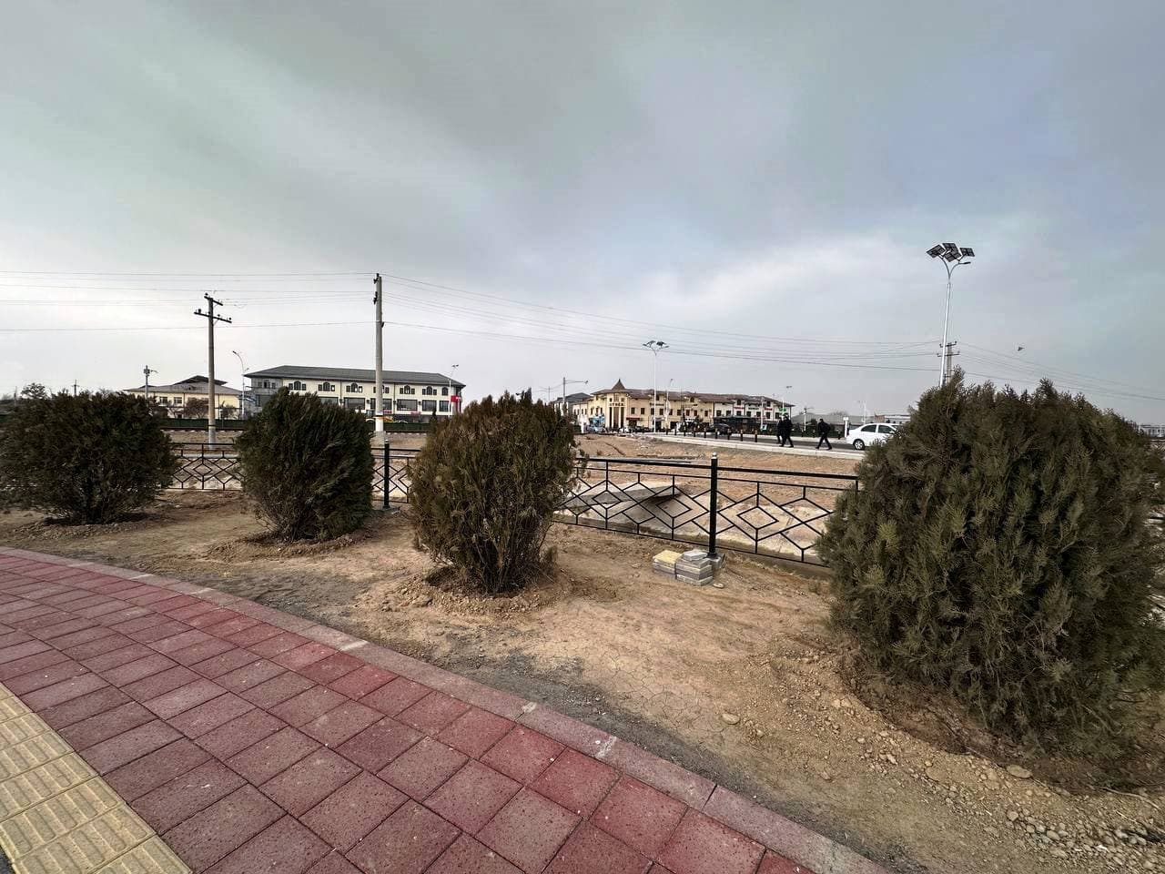 Oltinko‘l mahallasida yangi “Plyaj” dam olish maskani barpo etilmoqda