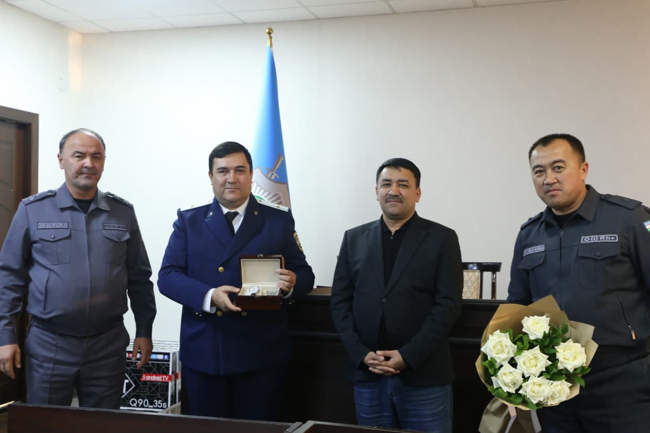 Paxtakor tuman Prokurotura xodimlari e'tirof etildi