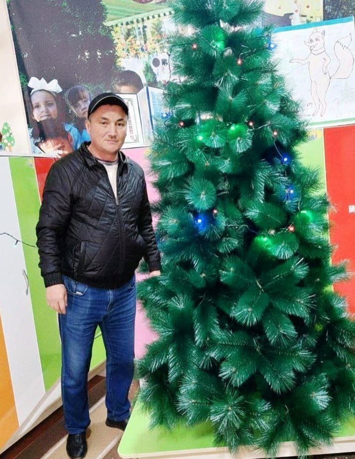 Kuzatuv kengashi raisiga rahmatnoma