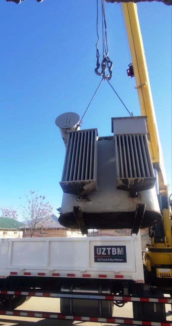 Paxtakor tumani elektr tarmoqlari korxonasi xodimlari tomonidan aholiga qulayliklar yaratish maqsadida hududlarda amaliy ishlar olib borilmoqda.