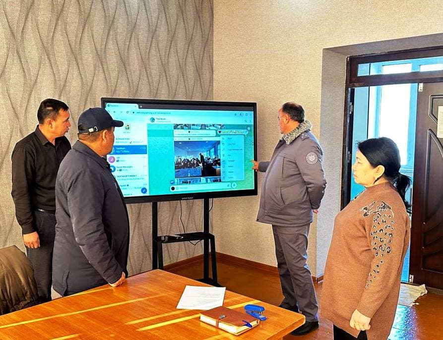 Tuman rahbarlari 2-sonli texnikumida bo'lishdi