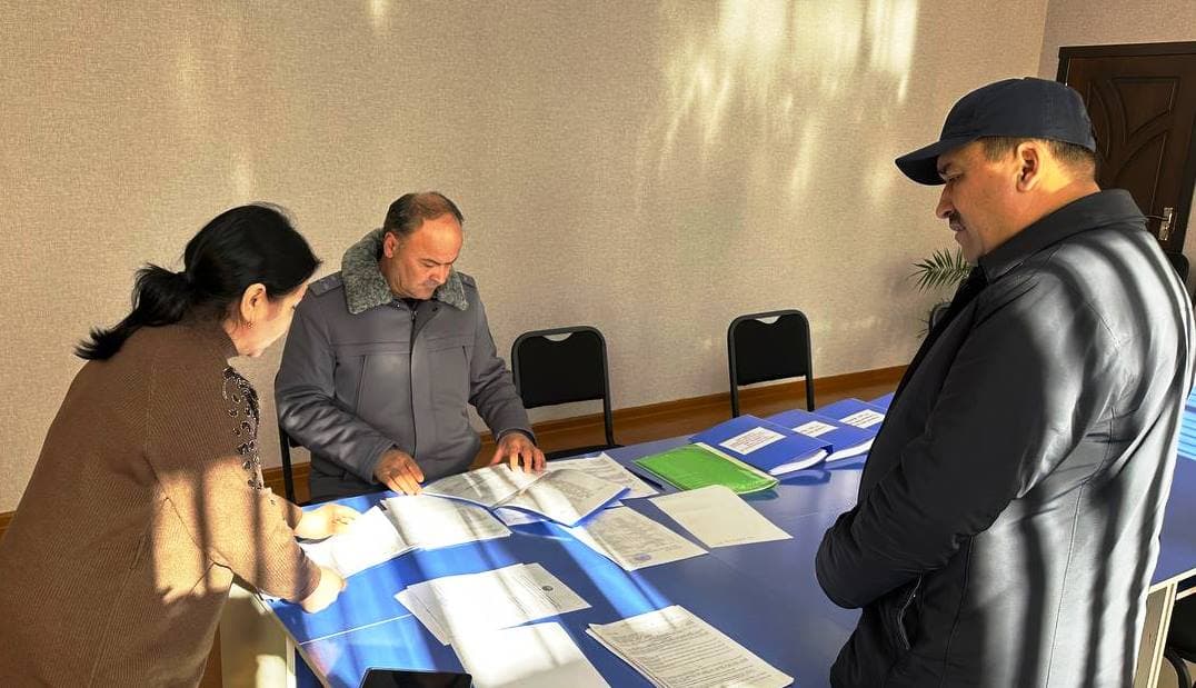 Tuman rahbarlari 2-sonli texnikumida bo'lishdi