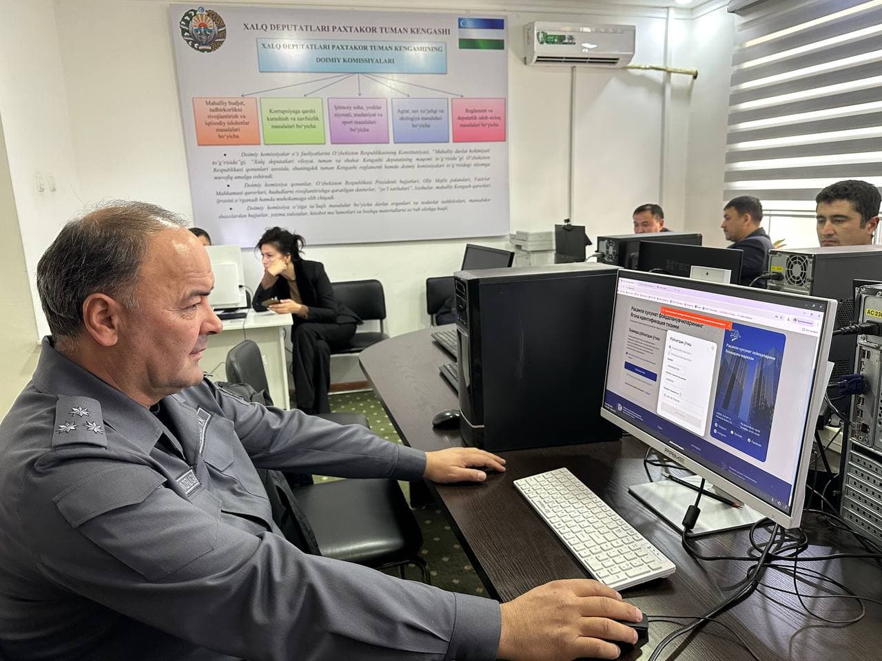 Paxtakor tumanida bu jarayon ertalabdan boshlab tashkiliy jihatdan yo‘lga qo‘yildi.