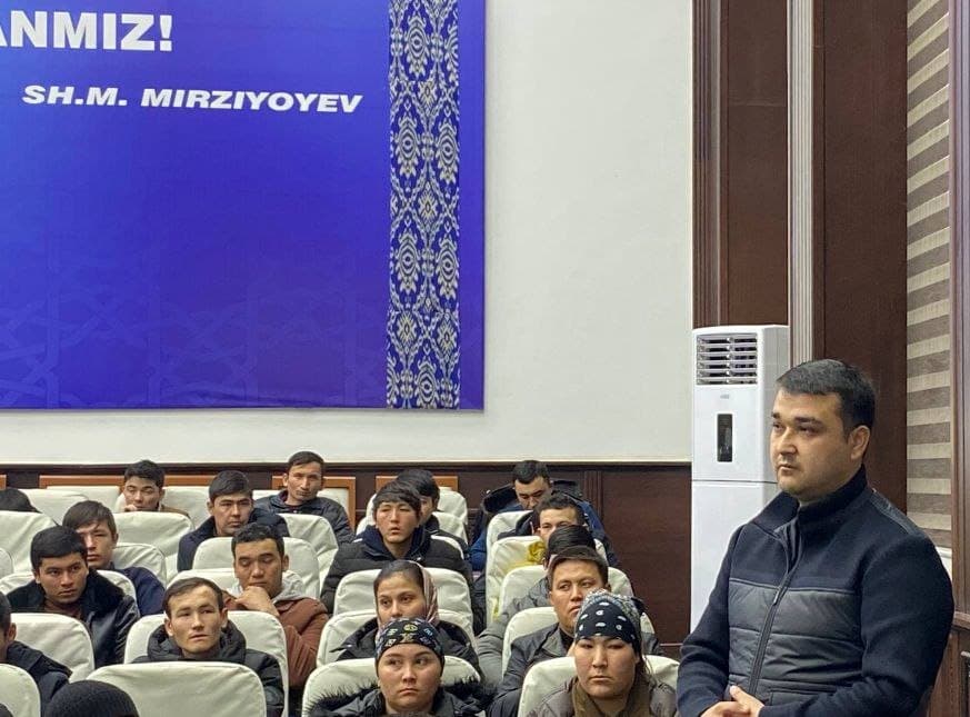 Paxtakor tumanida “RAHBAR VA YOSHLAR” uchrashuvi bo‘lib o‘tdi