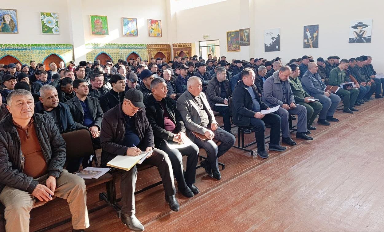 Paxtakor tumanida qishloq xo‘jaligi masalalariga bag‘ishlangan yig‘ilish o‘tkazildi