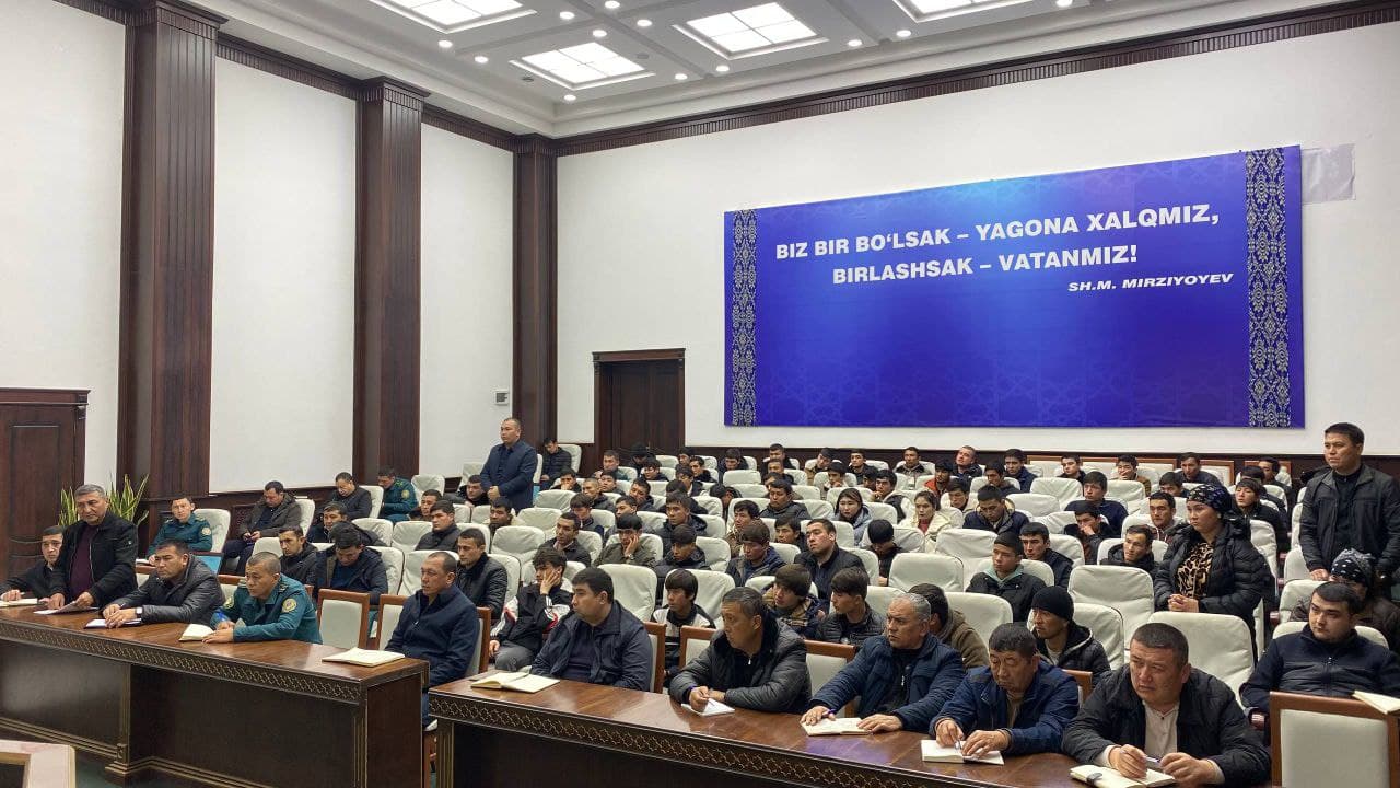 Paxtakor tumanida “RAHBAR VA YOSHLAR” uchrashuvi bo‘lib o‘tdi