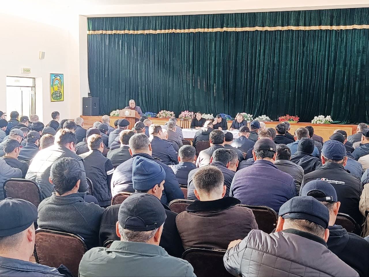 Paxtakor tumanida qishloq xo‘jaligi masalalariga bag‘ishlangan yig‘ilish o‘tkazildi