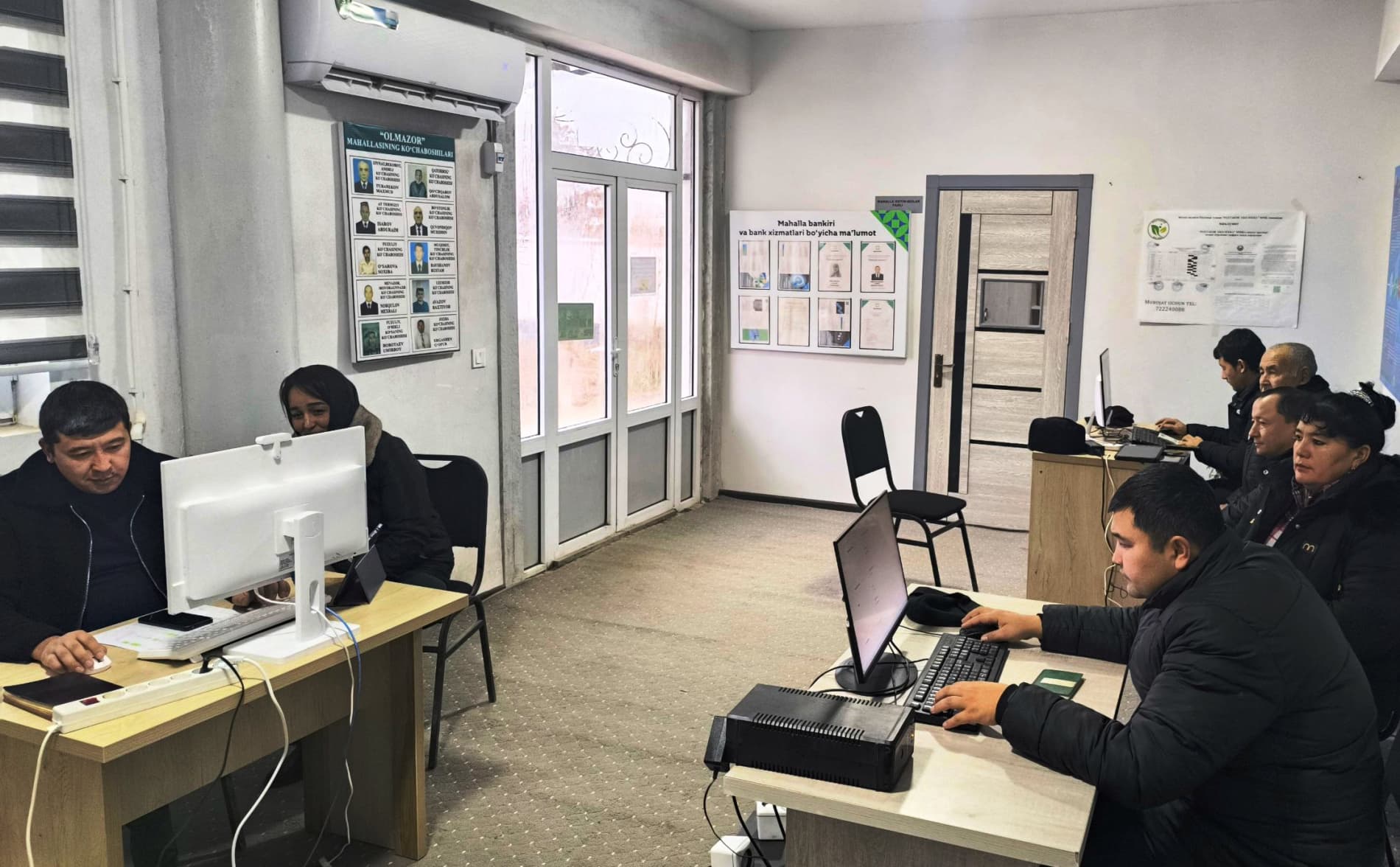 Paxtakor tumani mahalla binolarida tashkil etilgan aholini va qishloq xo‘jaligini ro‘yxatga olish shtablarida ishlar qizg‘in davom etmoqda!