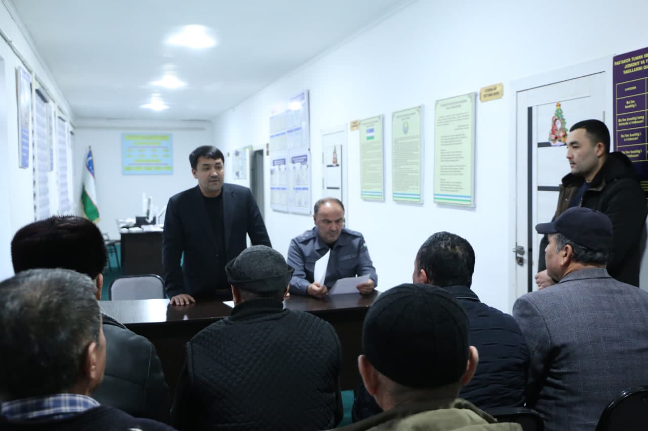 Paxtakor tumanida jinoyatchilikning oldini olish masalalari muhokama qilindi