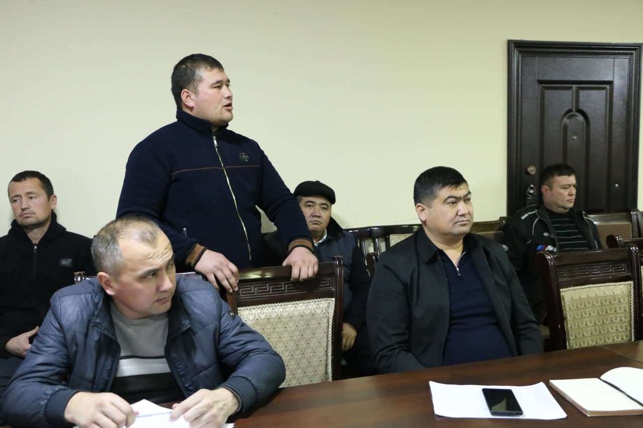 Paxtakor tumanida qishloq xo‘jaligi masalalariga bag‘ishlangan yig‘ilish bo‘lib o‘tdi