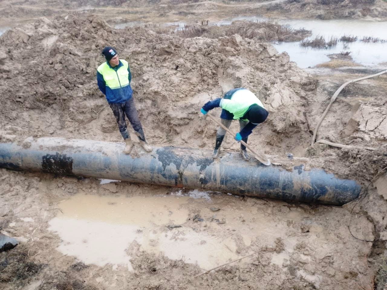 Suv ta’minoti korxonasi xodimlari tomonidan 24 soatlik uzluksiz ish rejimida aholiga qulaylik yaratmoqda