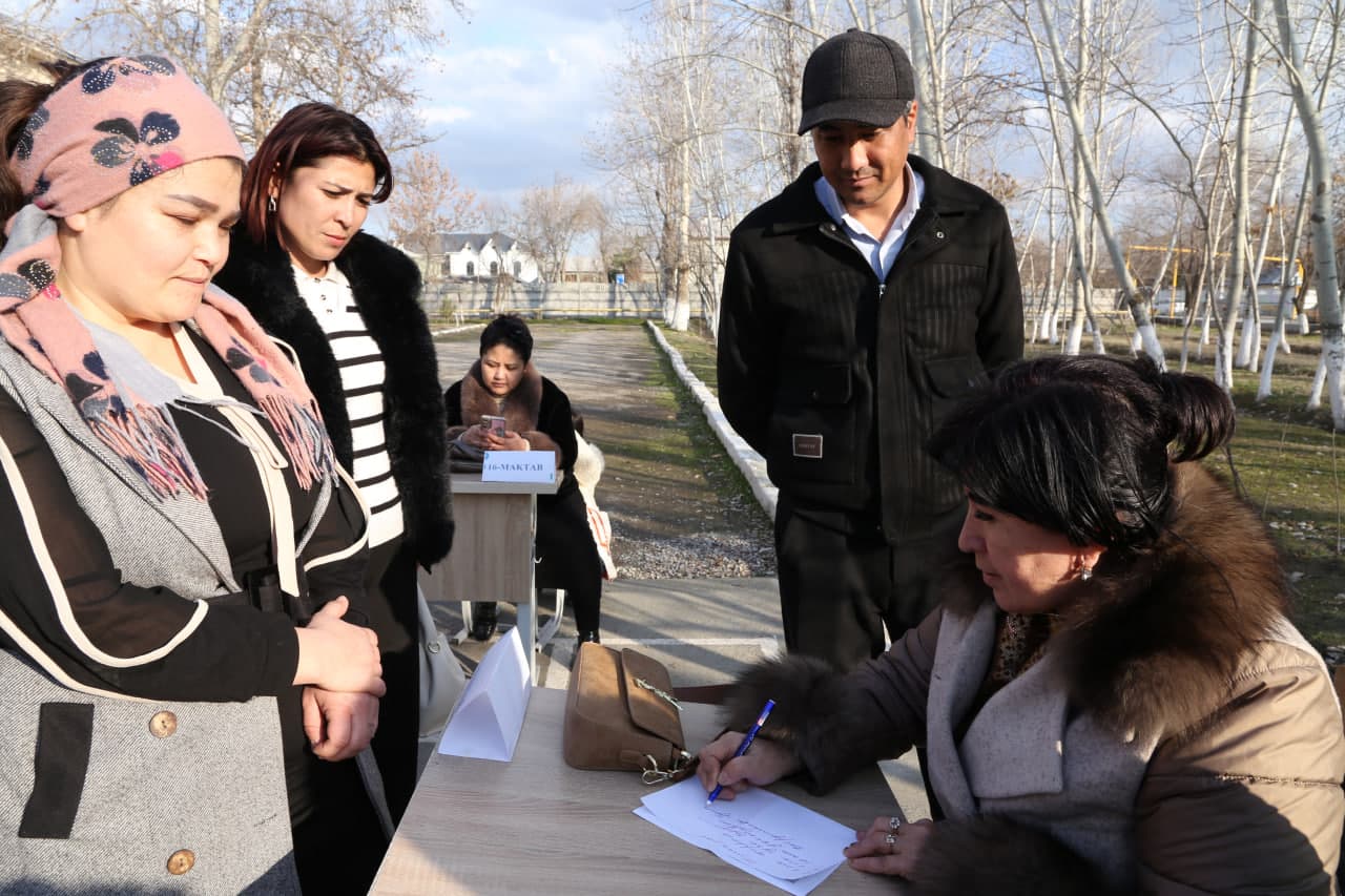 Paxtakor tumanida “Bo‘sh ish o‘rinlari” mehnat yarmarkasi o‘tkazildi