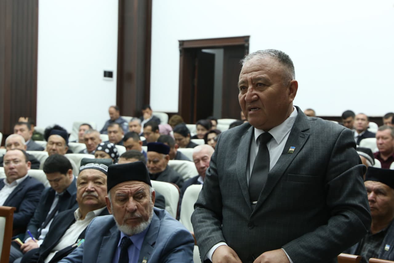 Xalq deputatlari Paxtakor tumani Kengashining yettinchi chaqiriq yigirma birinchi sessiyasi bo‘lib o‘tdi.