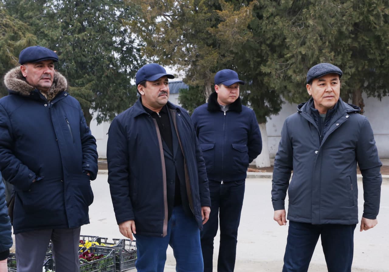 Chamanzor mahallasida obodonlashtirish ishlari o‘rganildi