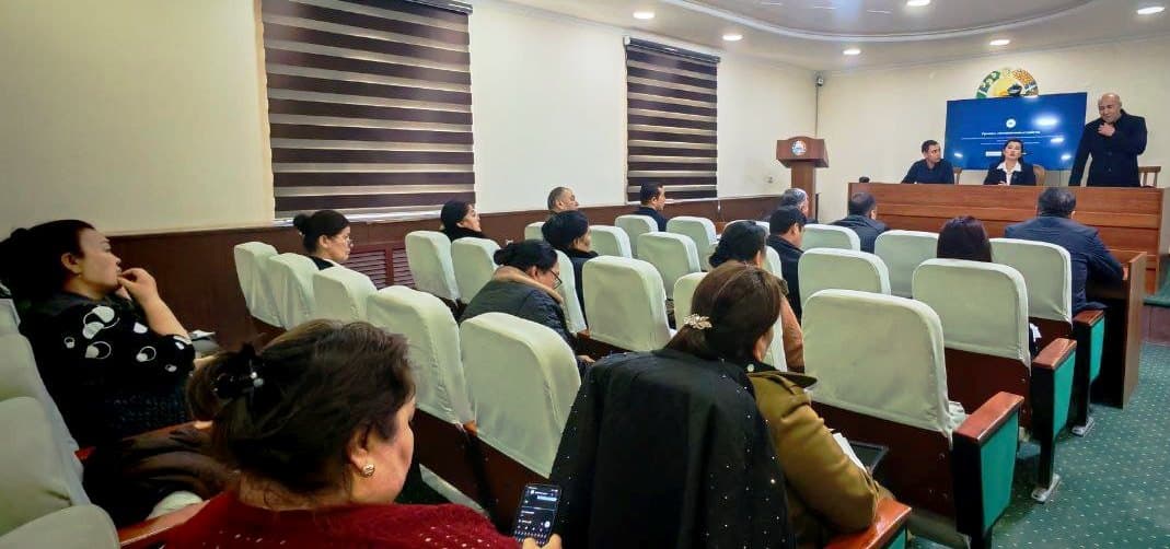 Paxtakor tumanida “Ayollar daftari” bo‘yicha seminar o‘tkazildi