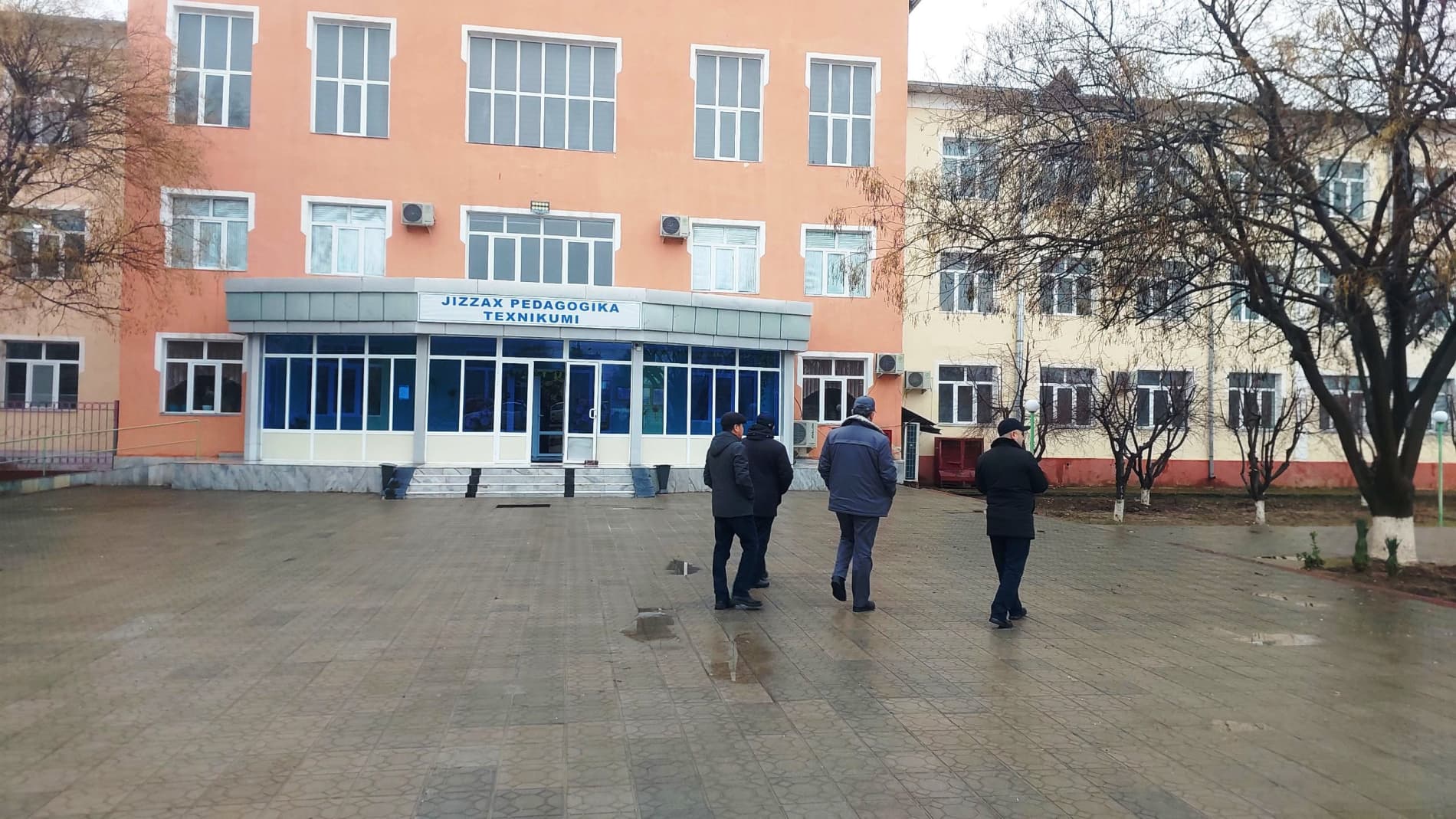 Paxtakor tumanida faoliyat va tadbirkorlik imkoniyatlari o‘rganildi