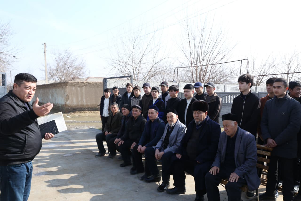 Paxtakor tumanida tomorqa yerlaridan samarali foydalanish bo‘yicha ko‘rgazmali seminar o‘tkazildi