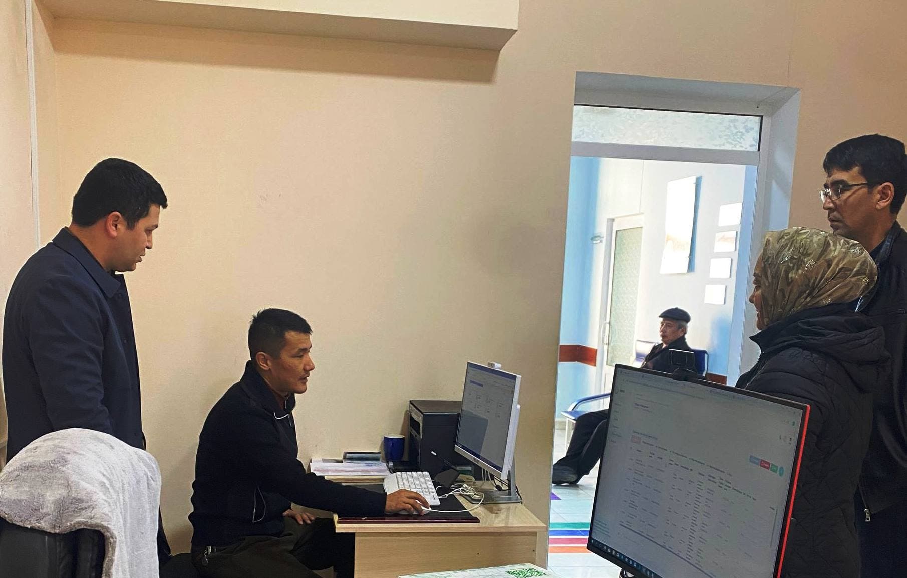 Paxtakor tumanida sog‘liqni saqlash sohasida raqamli texnologiyalar joriy etilishi o‘rganildi