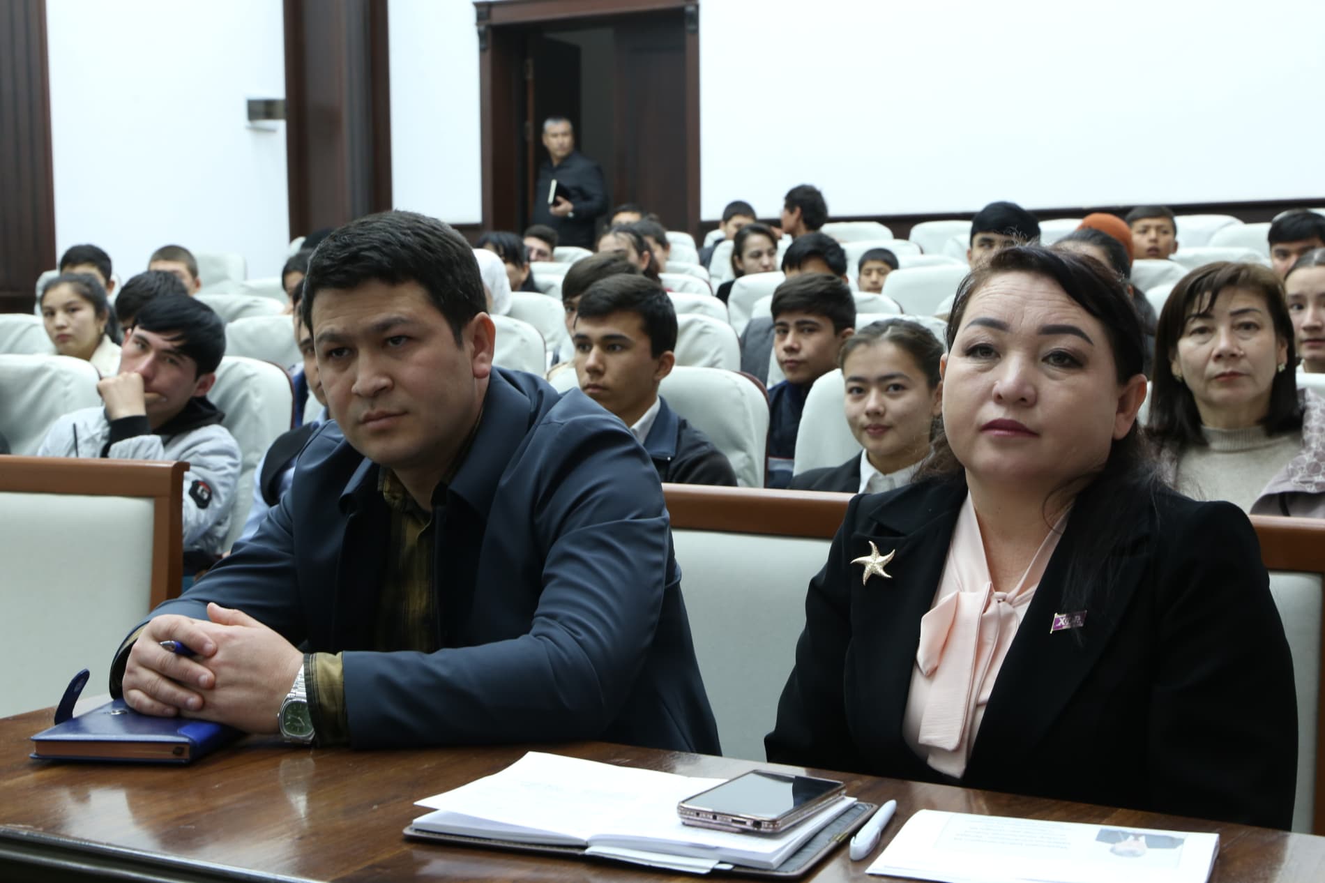 Yoshlar bilan muloqot – kelajakka sarmoya