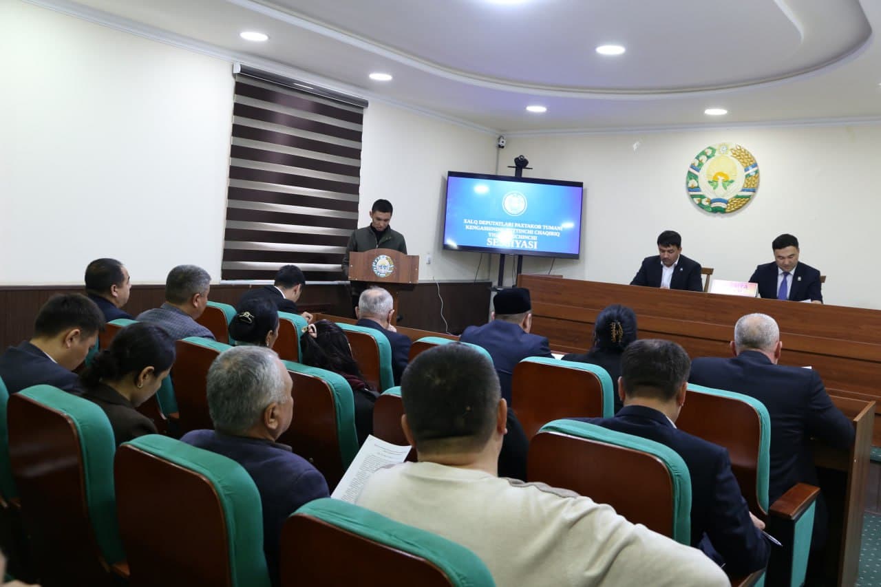 XALQ DEPUTATLARI PAXTAKOR TUMAN KENGASHINING YETTINCHI CHAQIRIQ YIGIRMA UCHINCHI SESSIYASI O‘TKAZILDI.