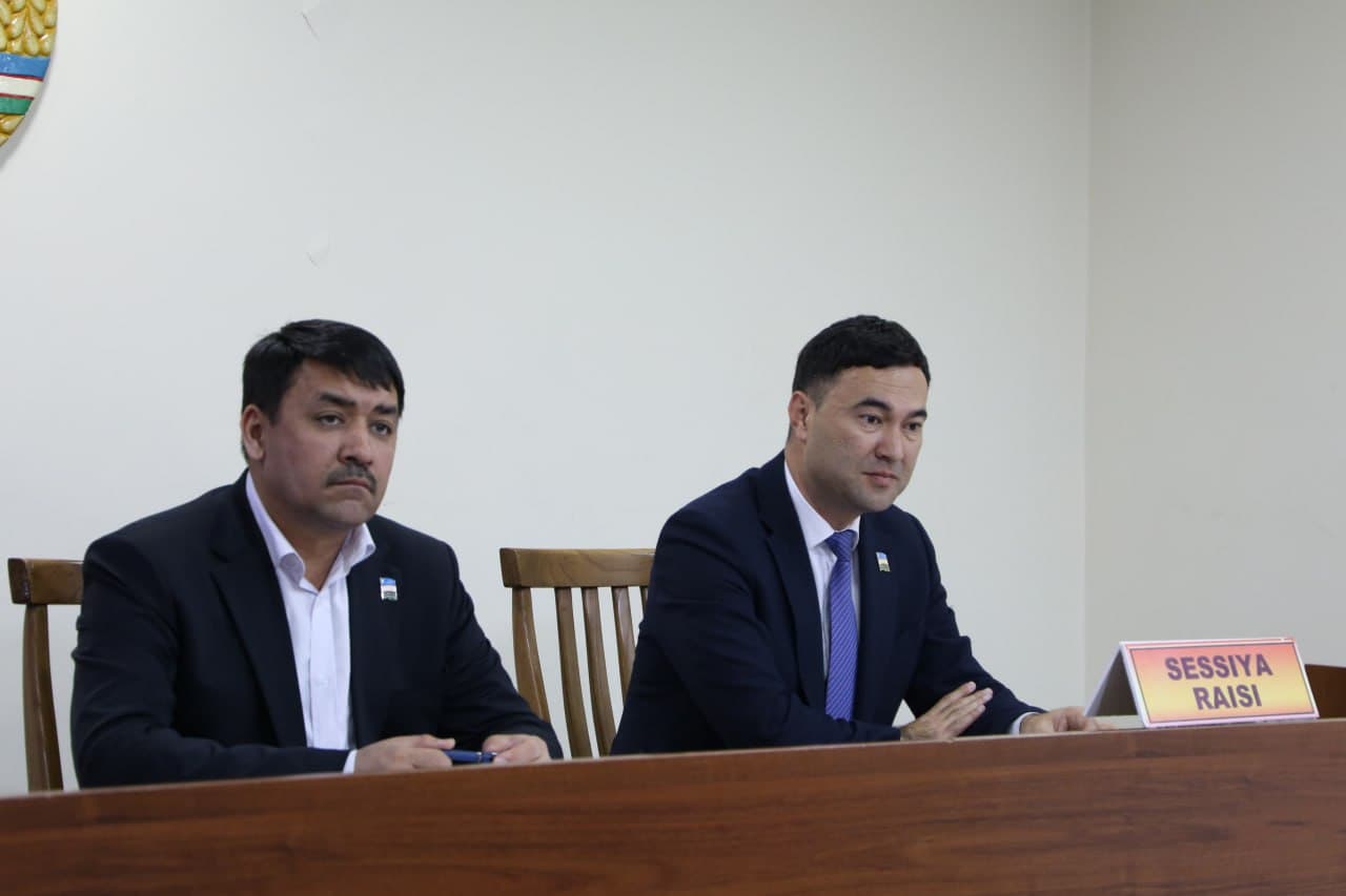 XALQ DEPUTATLARI PAXTAKOR TUMAN KENGASHINING YETTINCHI CHAQIRIQ YIGIRMA UCHINCHI SESSIYASI O‘TKAZILDI.