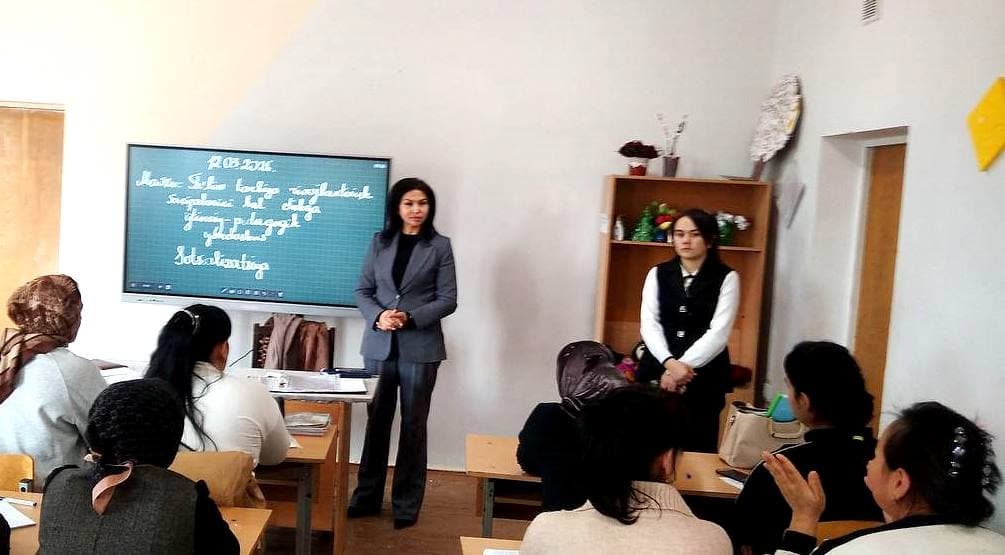 Payshanba – Yoshlar kuni munosabati bilan Paxtakor tumanidagi 1-sonli Politexnikumda uchrashuv o‘tkazildi.