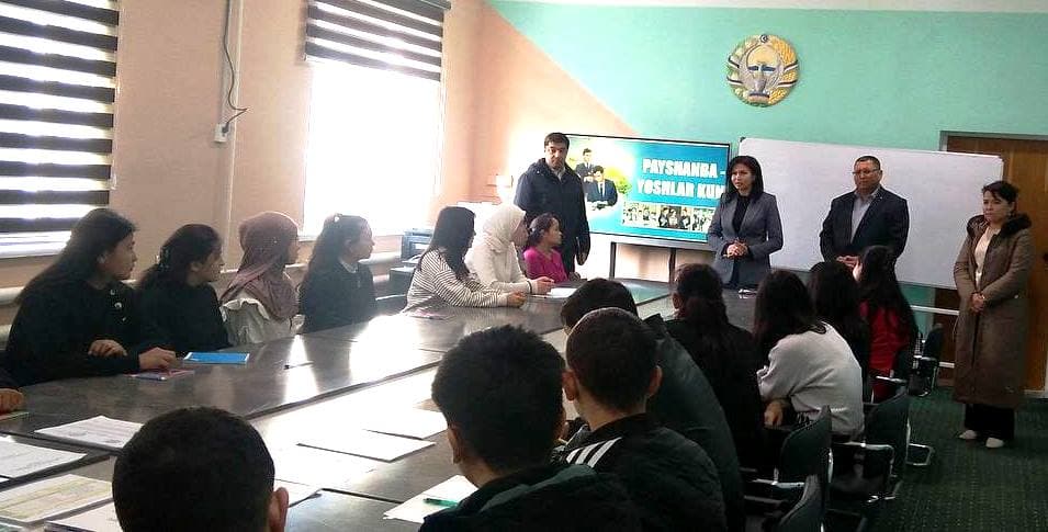 Payshanba – Yoshlar kuni munosabati bilan Paxtakor tumanidagi 1-sonli Politexnikumda uchrashuv o‘tkazildi.