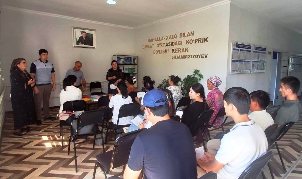 📢 **PAYSHANBA — YOSHLAR KUNI!** Paxtakor tumanida **"Payshanba — Yoshlar kuni"** doirasida barcha darajadagi rahbarlarning yoshlar bilan ochiq muloqot va uchrashuvlari tashkil etilmoqda. 🟢 Shu munosabat bilan **Suvonobod mahallasida** "Rais va yoshlar