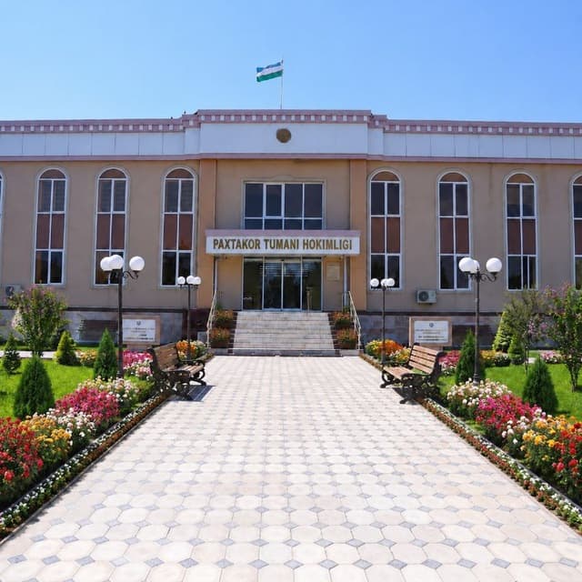 PAXTAKOR TUMANI HOKIMLIGI TOMONIDAN QONUNCHILIK HUJJATLARI VA TOPSHIRIQLAR IJROSINI TASHKIL ETISH YUZASIDAN JAMOATCHILIKKA HISOBOT