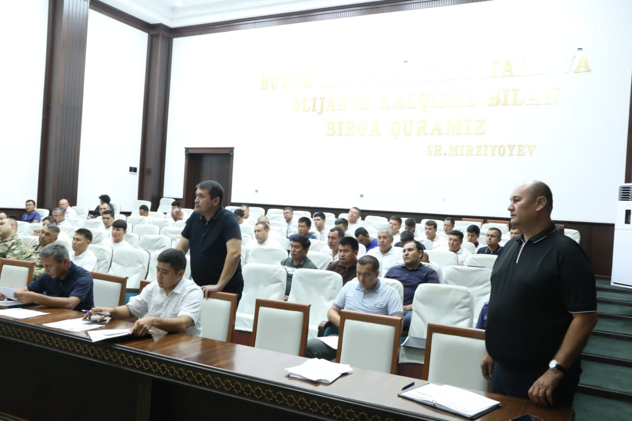 Paxtakor tumanida yoshlar bandligi masalasida yig'ilish tashkil etildi