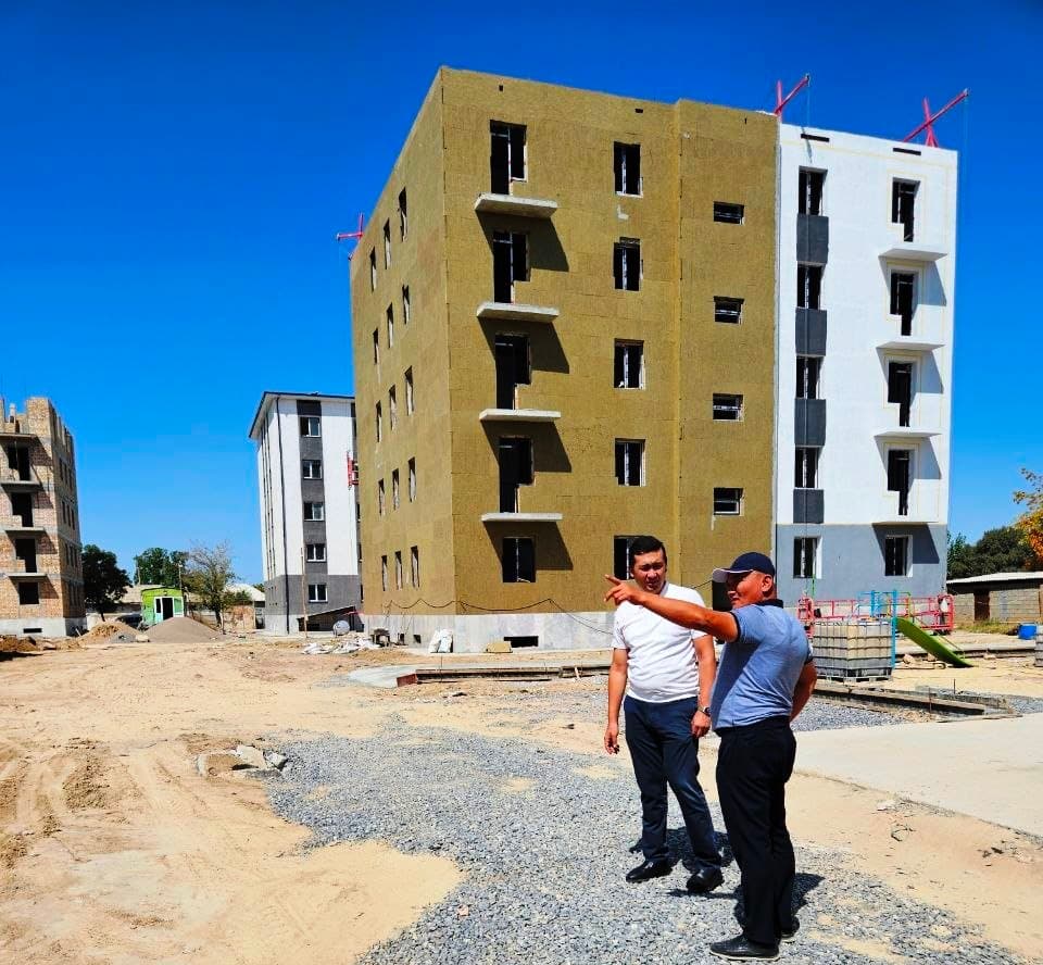 KO‘P QAVATLI UYLARDA QURILISH ISHLARI O‘RGANILDI