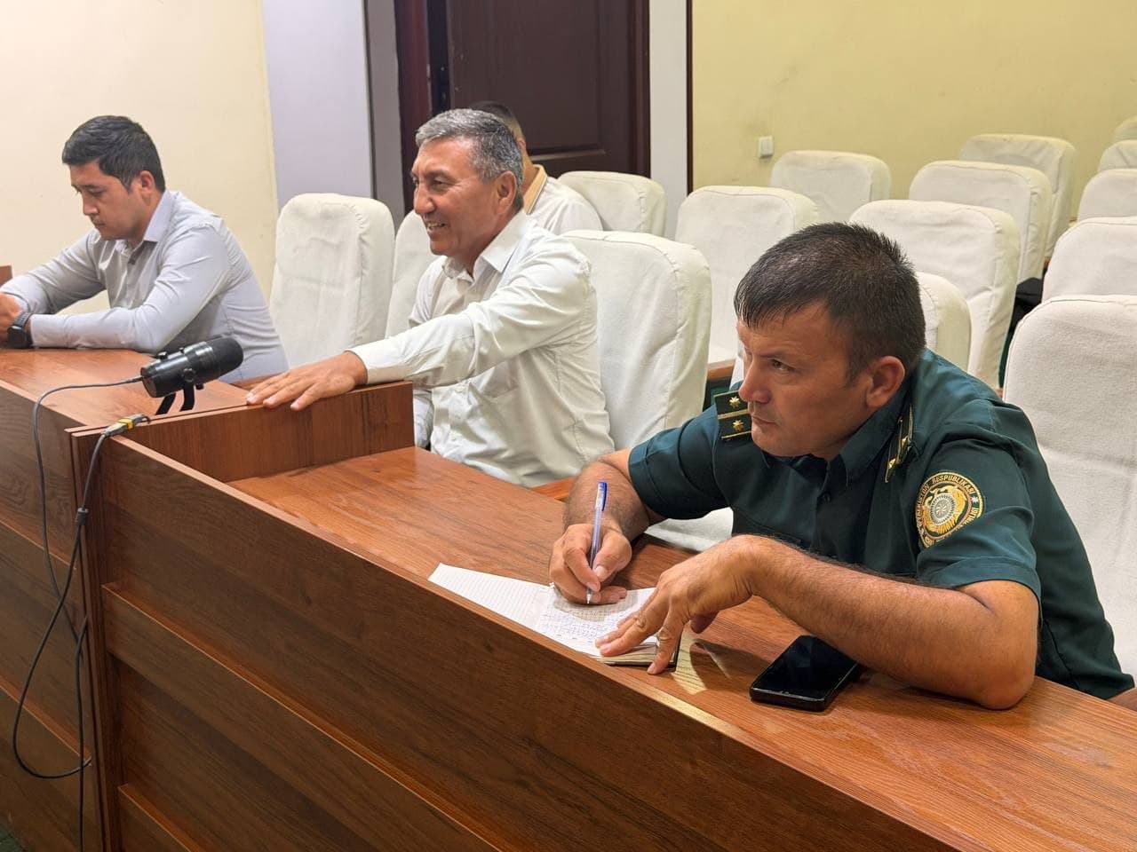 Paxtakor tumanida xorijda mehnat qilayotgan va ta’lim olayotgan yoshlar bilan onlayn muloqot o‘tkazildi.
